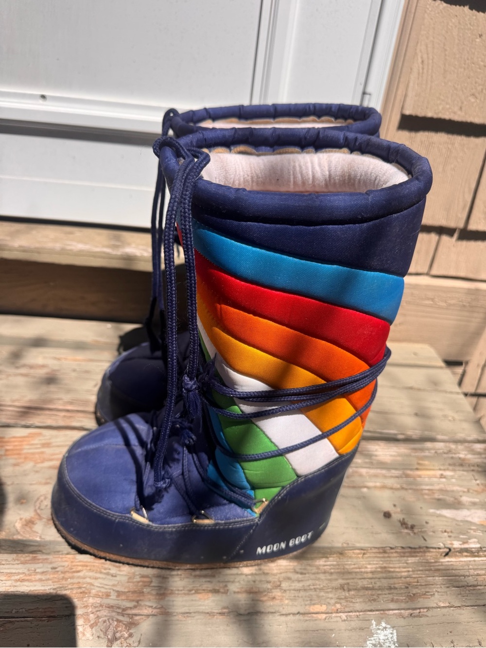 Moon boots Color-Block rainbow Moon Boots with Rainbow Panels womens 8-10